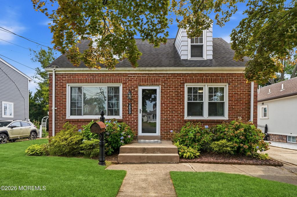 2809 Nottingham Way, Hamilton, NJ 08619