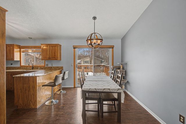 9614 Wellington Lane N, Maple Grove, MN 55369