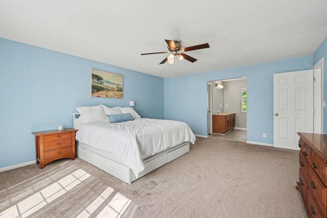 8430 Woodcreek Drive, Florence, KY 41042