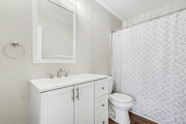 8430 Woodcreek Drive, Florence, KY 41042