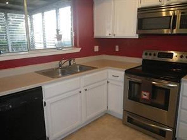 16523 Barcelona Drive, Friendswood, TX 77546