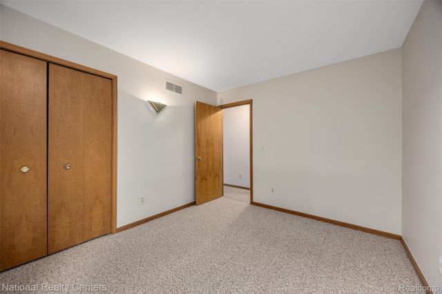 16061 Meadows Drive, Macomb Township, MI 48044