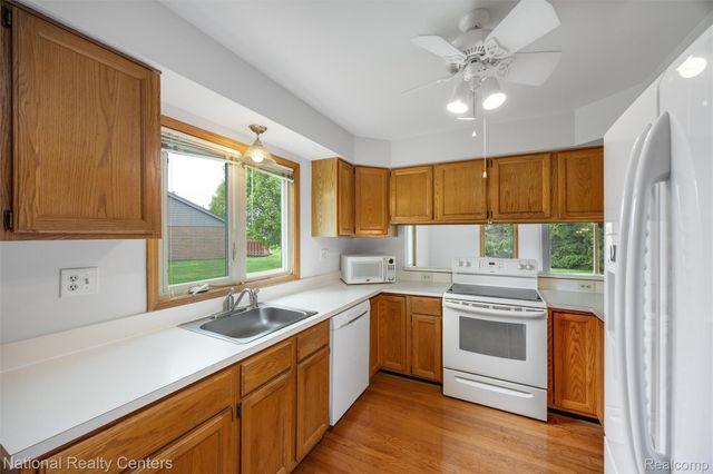 16061 Meadows Drive, Macomb Township, MI 48044