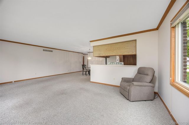 16061 Meadows Drive, Macomb Township, MI 48044