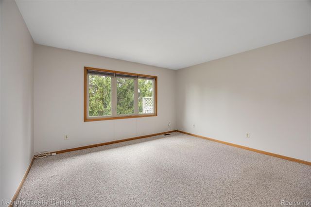 16061 Meadows Drive, Macomb Township, MI 48044