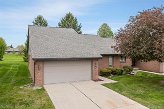 16061 Meadows Drive, Macomb Township, MI 48044
