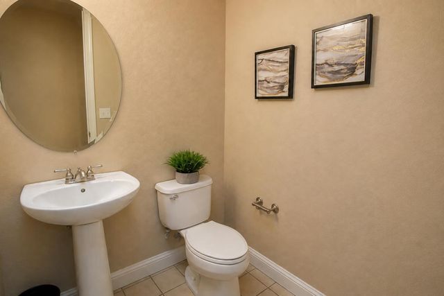9209 Brigantine Ct, Elk Grove, CA 95758