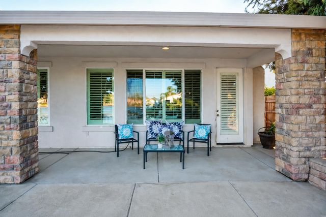 9209 Brigantine Ct, Elk Grove, CA 95758