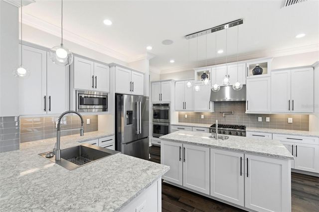 2552 OAKWOOD PRESERVE DRIVE, Wesley Chapel, FL 33543