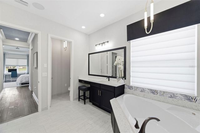 2552 OAKWOOD PRESERVE DRIVE, Wesley Chapel, FL 33543