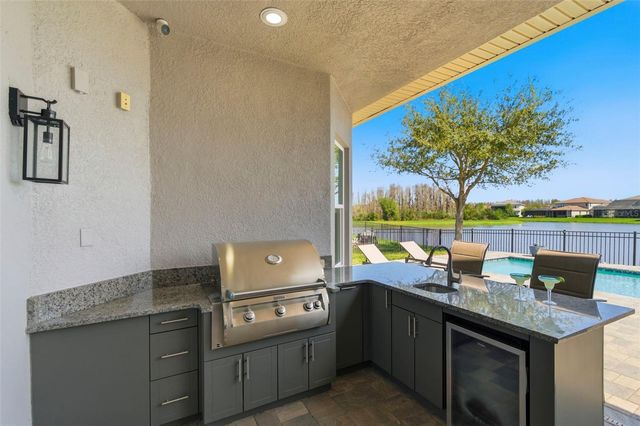 2552 OAKWOOD PRESERVE DRIVE, Wesley Chapel, FL 33543