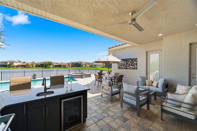 2552 OAKWOOD PRESERVE DRIVE, Wesley Chapel, FL 33543