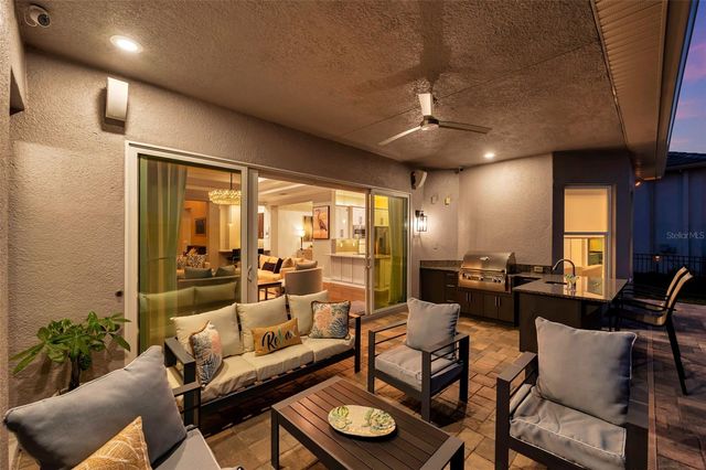 2552 OAKWOOD PRESERVE DRIVE, Wesley Chapel, FL 33543