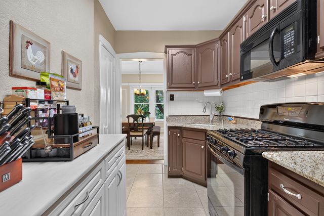 5515 N winthrop Avenue 2A, Chicago, IL 60640