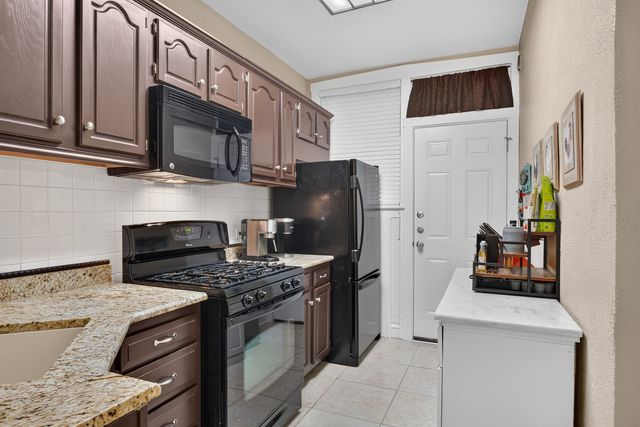 5515 N winthrop Avenue 2A, Chicago, IL 60640