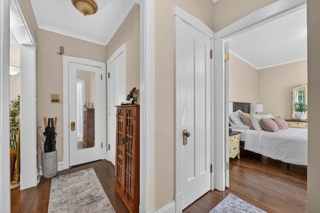 5515 N winthrop Avenue 2A, Chicago, IL 60640