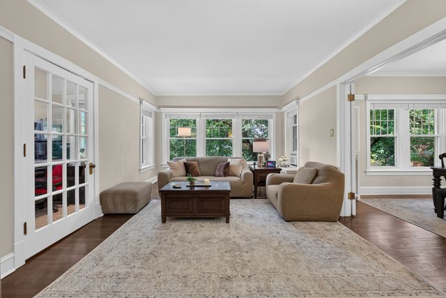 5515 N winthrop Avenue 2A, Chicago, IL 60640