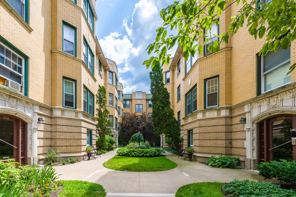 5515 N winthrop Avenue 2A, Chicago, IL 60640