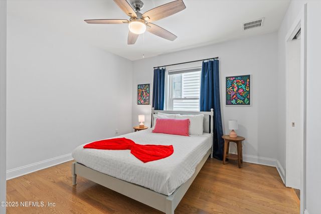 109 12TH Avenue N, Jacksonville Beach, FL 32250