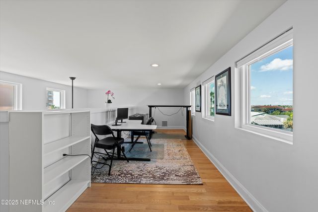 109 12TH Avenue N, Jacksonville Beach, FL 32250