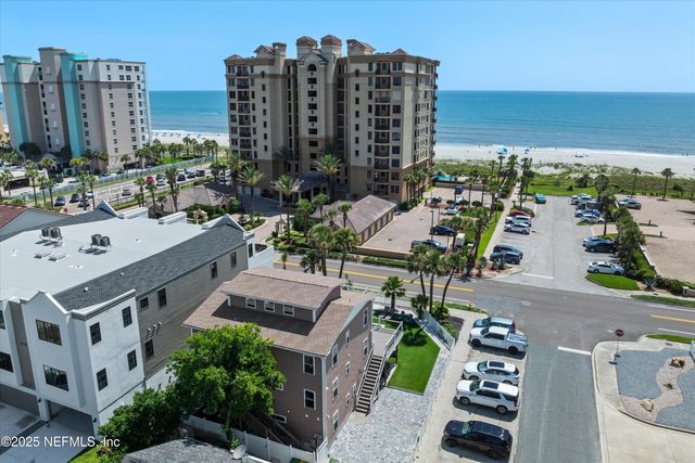 109 12TH Avenue N, Jacksonville Beach, FL 32250