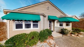 32 Abby Chase, Jeffersonville, IN 47130