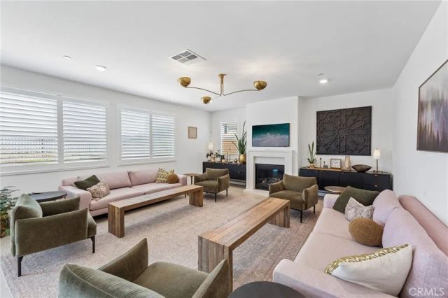 1886 Pele Way, Corona, CA 92882