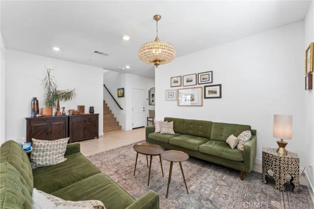1886 Pele Way, Corona, CA 92882