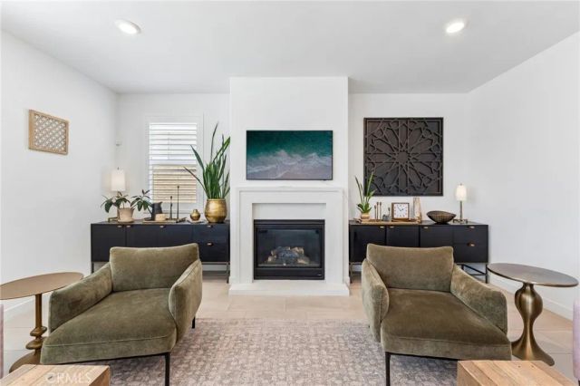 1886 Pele Way, Corona, CA 92882