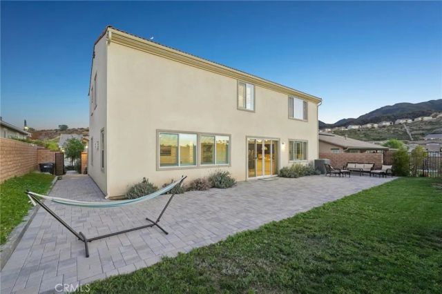 1886 Pele Way, Corona, CA 92882