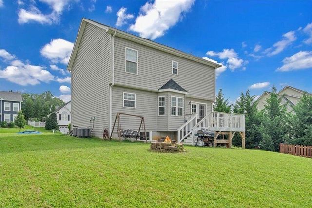 522 Cambridge Court RD, Vinton, VA 24179