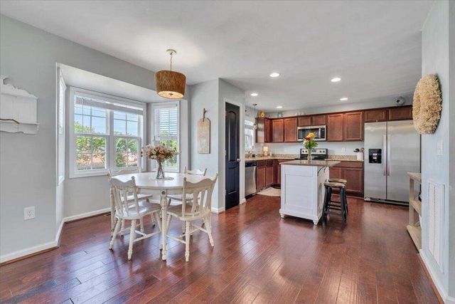 522 Cambridge Court RD, Vinton, VA 24179