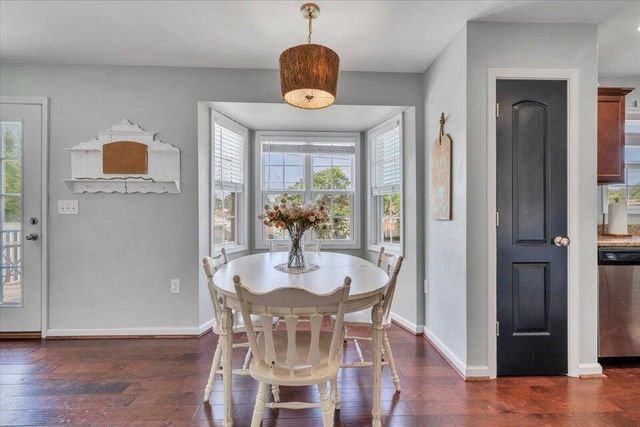 522 Cambridge Court RD, Vinton, VA 24179