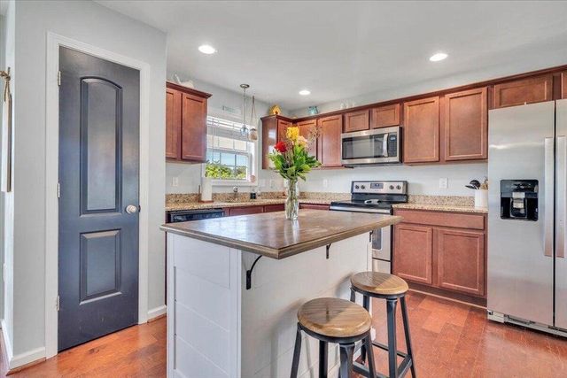 522 Cambridge Court RD, Vinton, VA 24179