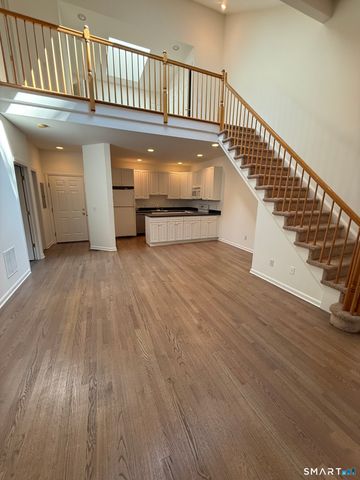 2435 Bedford Street 21CC, Stamford, CT 06905