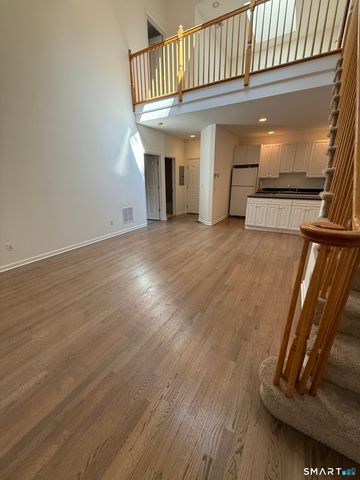 2435 Bedford Street 21CC, Stamford, CT 06905