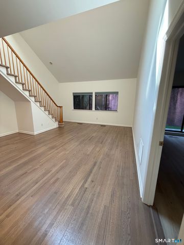 2435 Bedford Street 21CC, Stamford, CT 06905