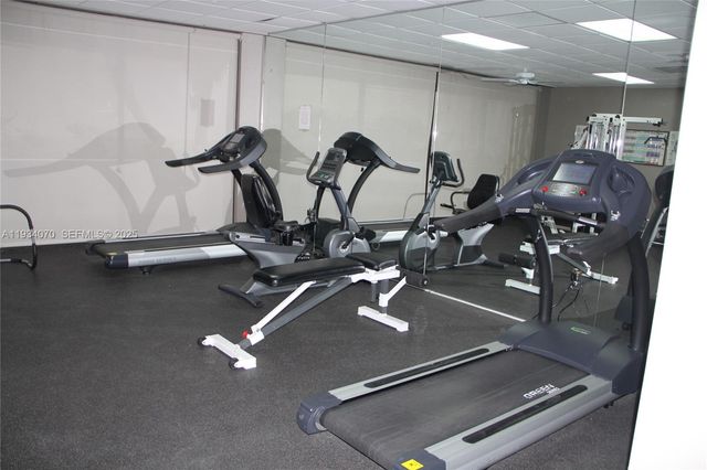 1623 Collins Ave 218, Miami Beach, FL 33139