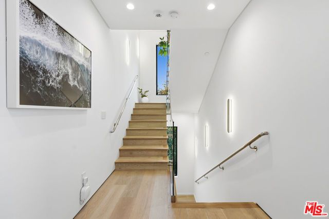 7303 W 89th Street, Los Angeles, CA 90045