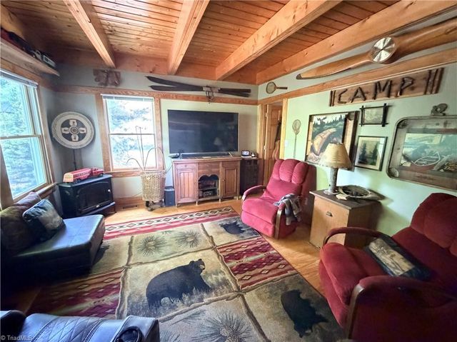 147 Fairview Drive, Traphill, NC 28685