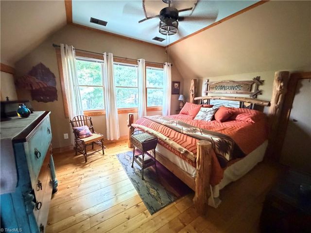 147 Fairview Drive, Traphill, NC 28685