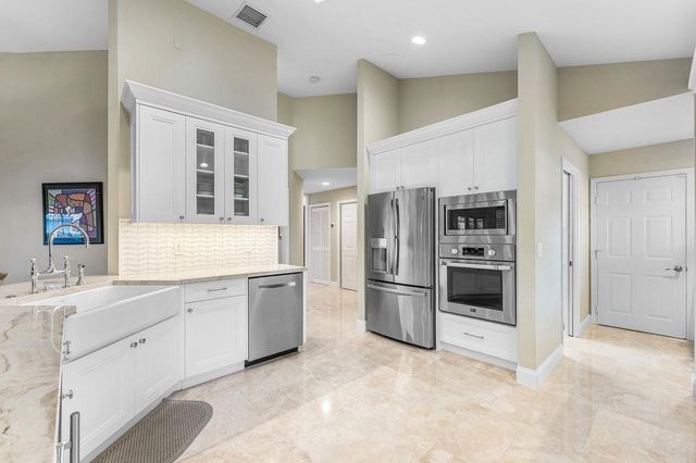 510 Sabal Way, Weston, FL 33326