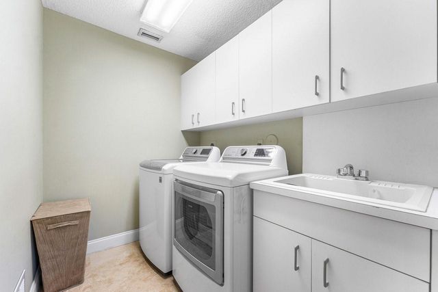 510 Sabal Way, Weston, FL 33326