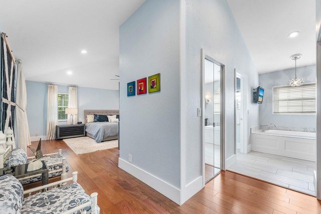 510 Sabal Way, Weston, FL 33326