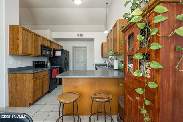 2100 Rincon De Amigos, Las Cruces, NM 88012