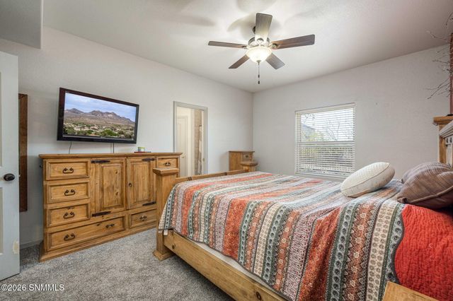 2100 Rincon De Amigos, Las Cruces, NM 88012