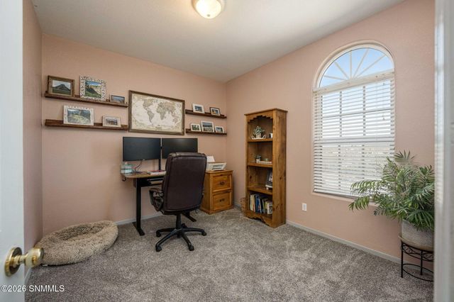 2100 Rincon De Amigos, Las Cruces, NM 88012