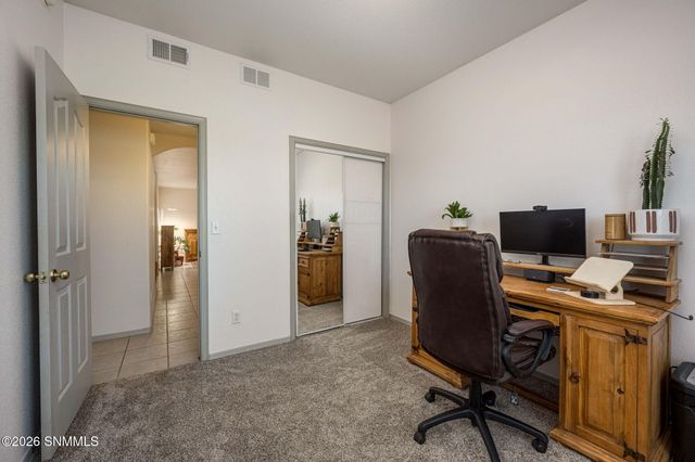 2100 Rincon De Amigos, Las Cruces, NM 88012