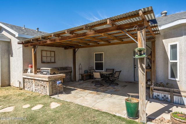 2100 Rincon De Amigos, Las Cruces, NM 88012