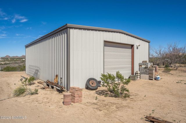 2100 Rincon De Amigos, Las Cruces, NM 88012